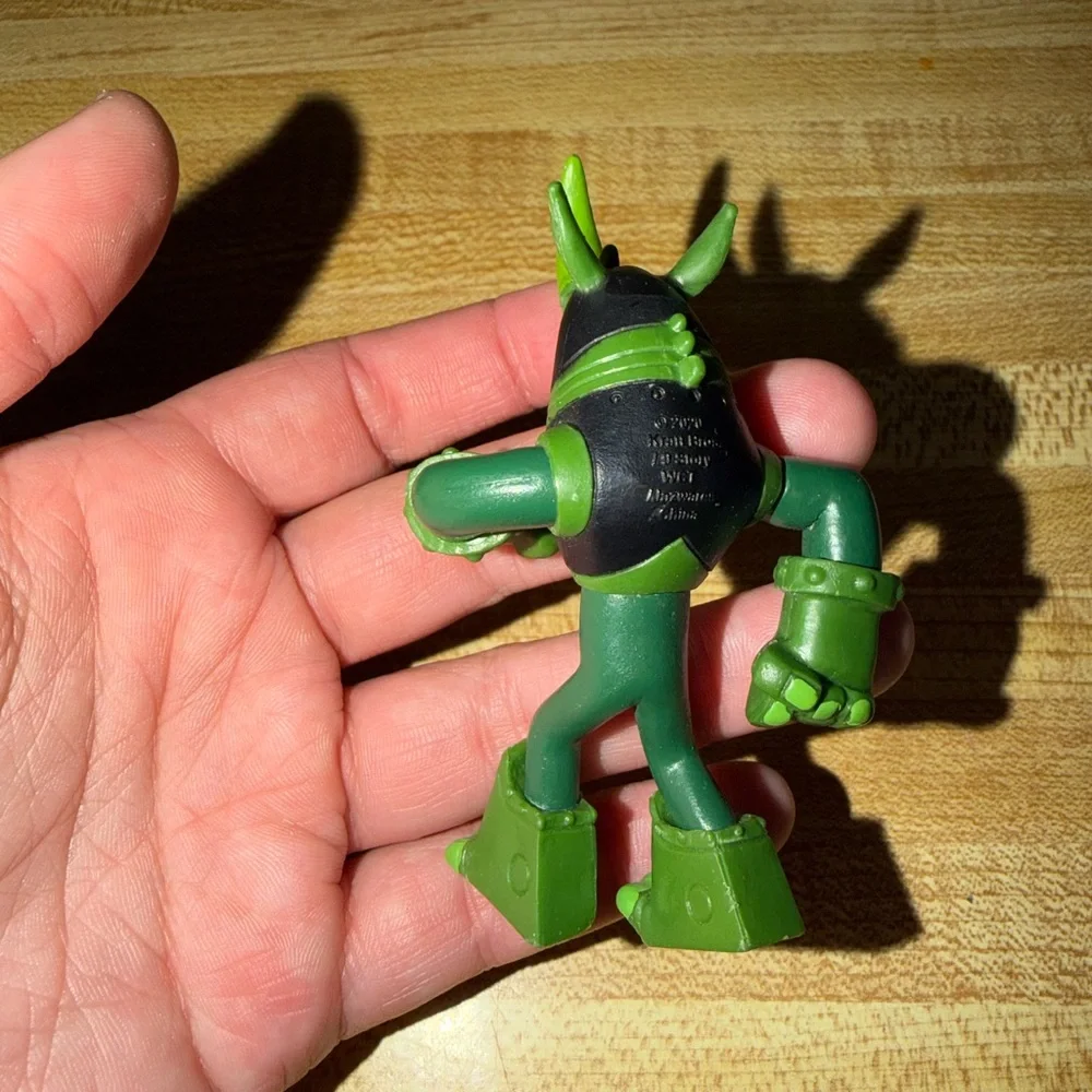 2020 kinder‎ surprise egg Action Figure Set with animal people fun toys kids
